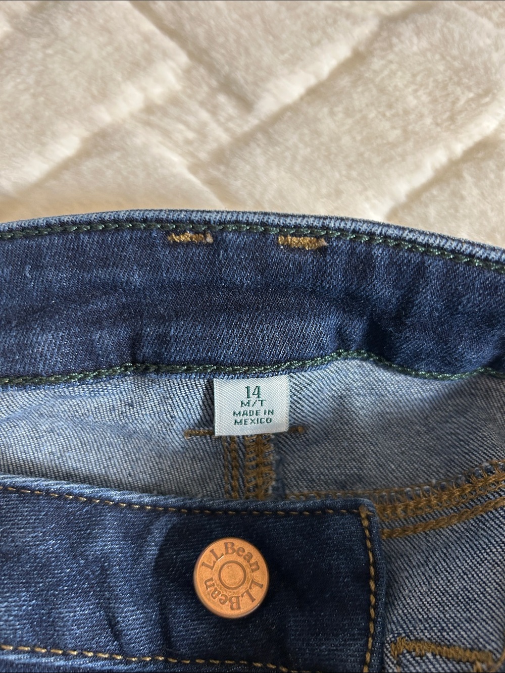 L.L. Bean Womens BeanFlex Dark Blue Straight Jeans size 14 - Picture 2 of 6